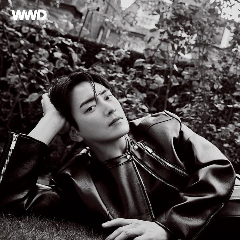 Latest photo of Lee Joonhyuk