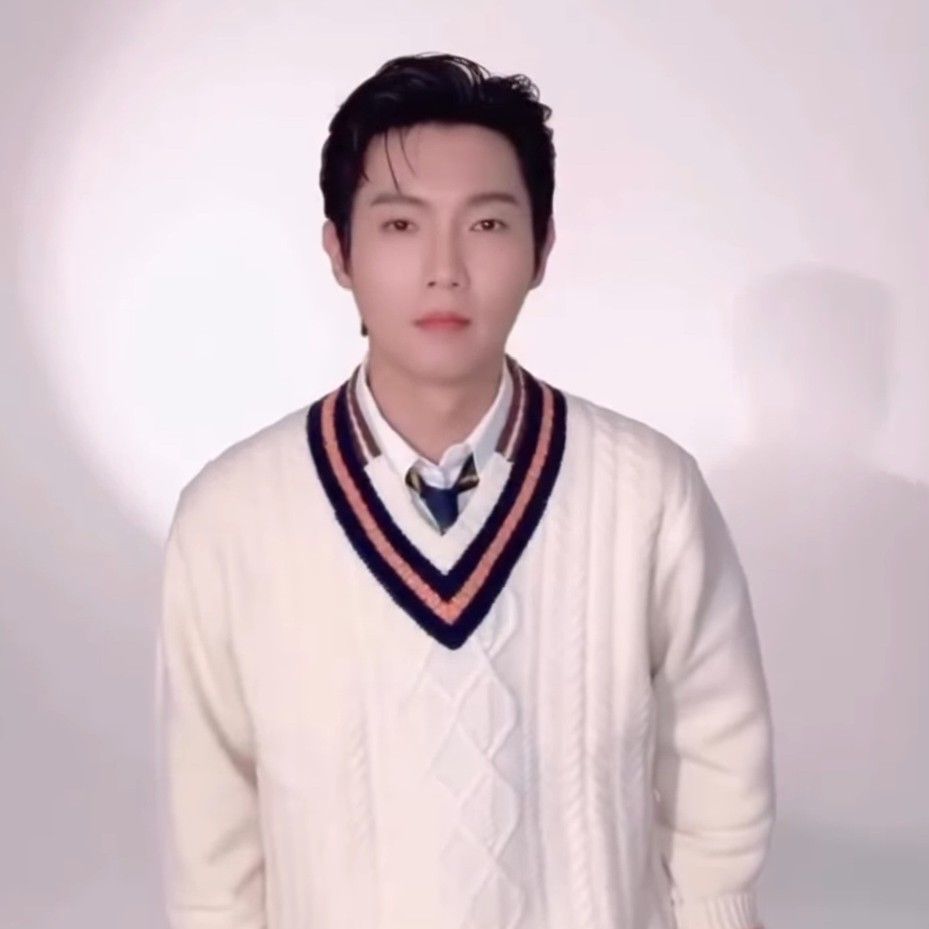 Behind-the-scenes cut of Son Taejin