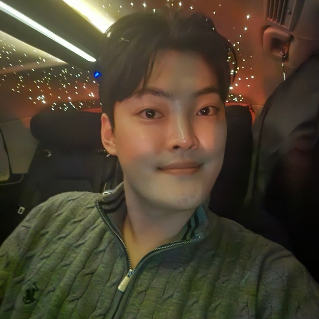 Recent activity shot of Kim Kyungmin