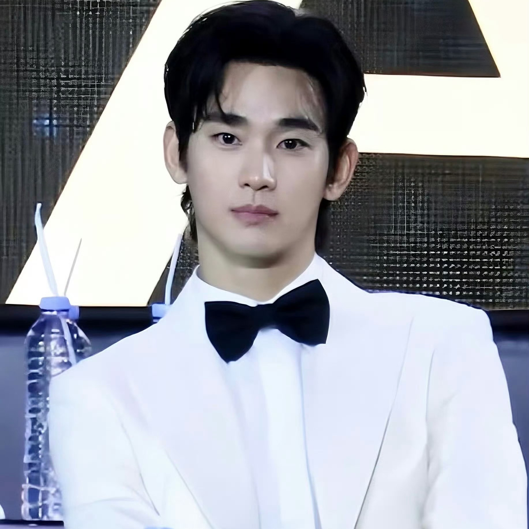 Foto kegiatan terbaru dari Kim Soohyun