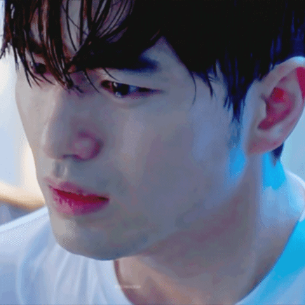 Recent activity shot of Lee Jinwook