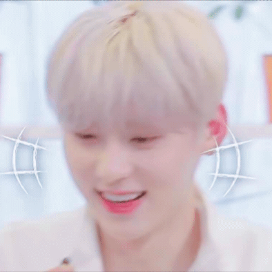 Behind-the-scenes cut of Hwang Minhyun