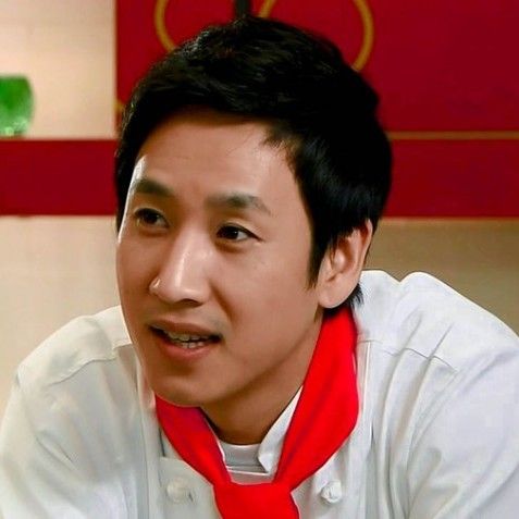 Behind-the-scenes cut of Lee Sunkyun
