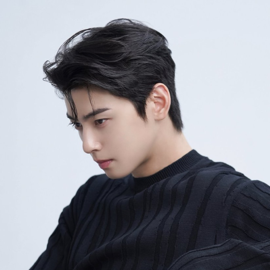 Recent activity shot of Cha Eunwoo