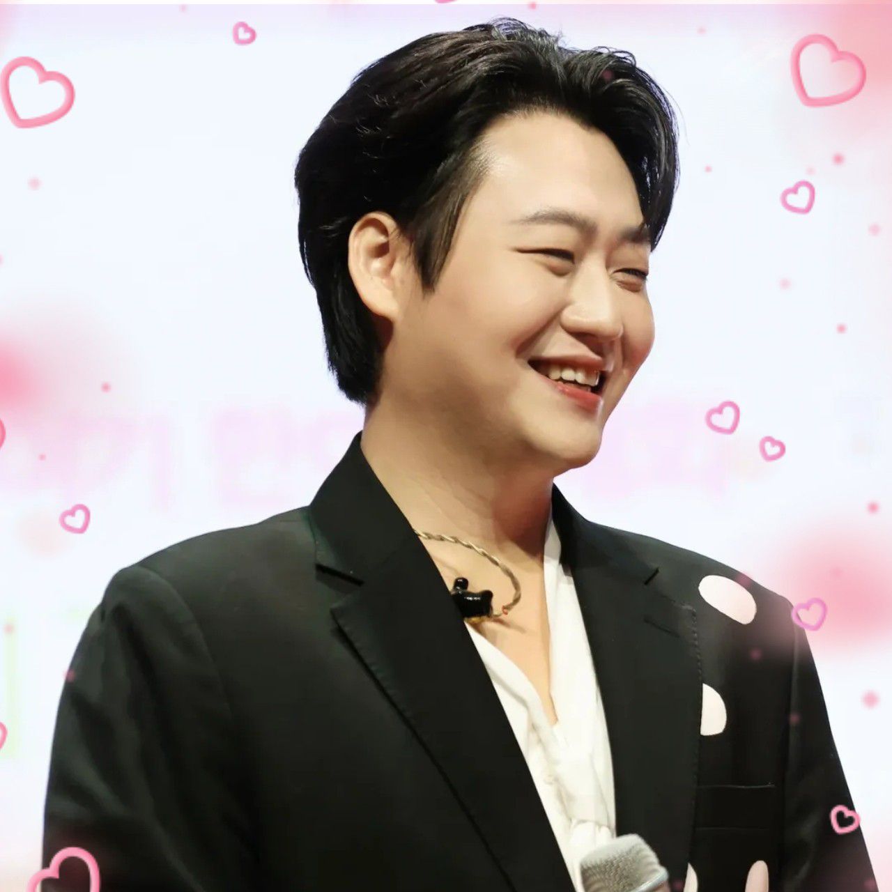 A moment captured by a fan of Min Soohyun