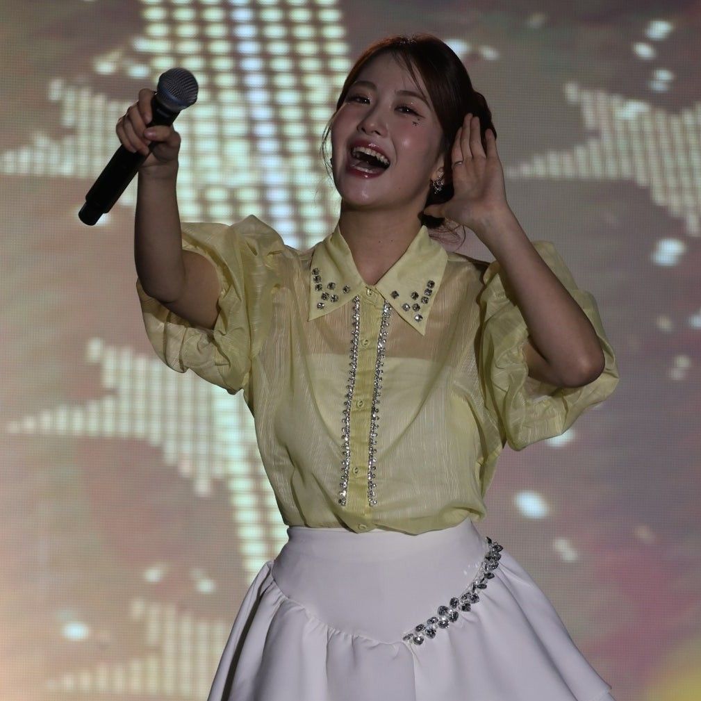Behind-the-scenes cut of Oh Yujin