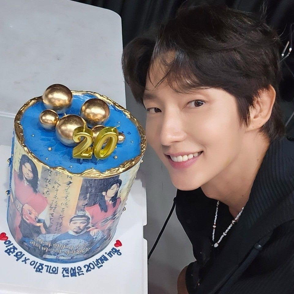 Foto terbaru dari Lee Joongi