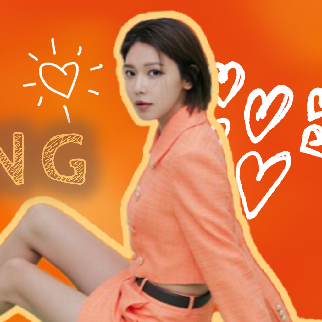 Behind-the-scenes cut of Sooyoung