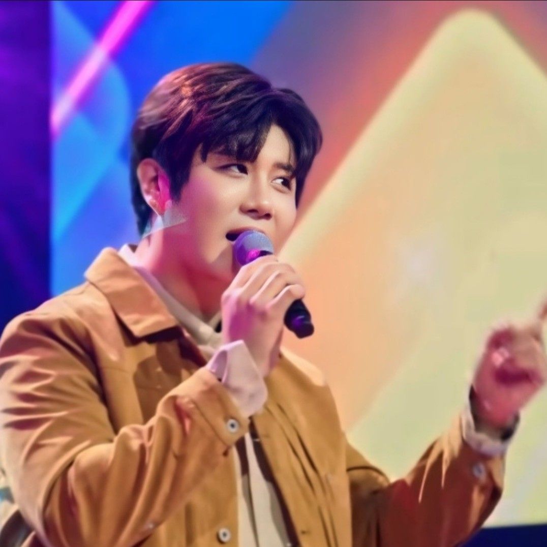 Latest photo of Jin Haesung