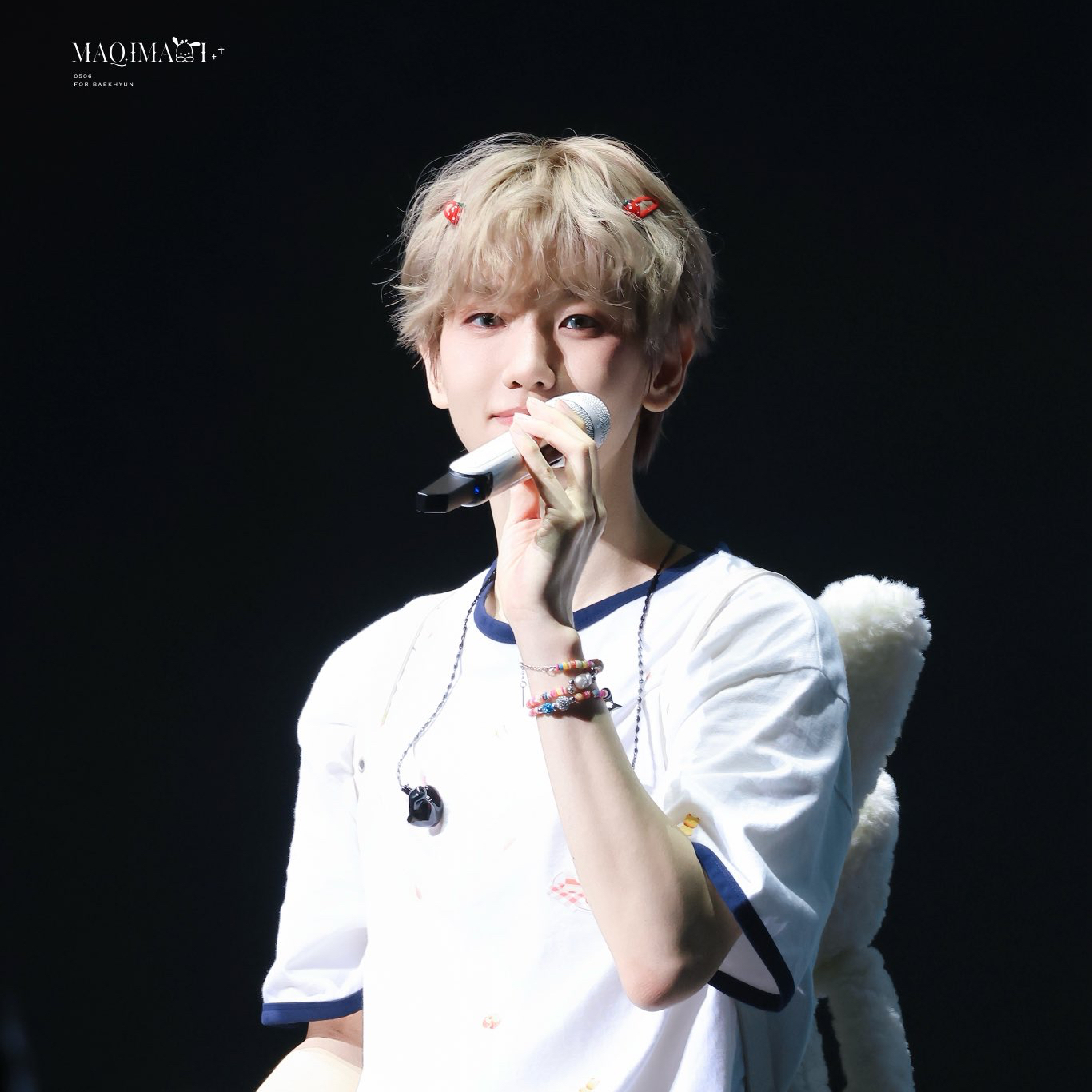 Recent activity shot of Baekhyun