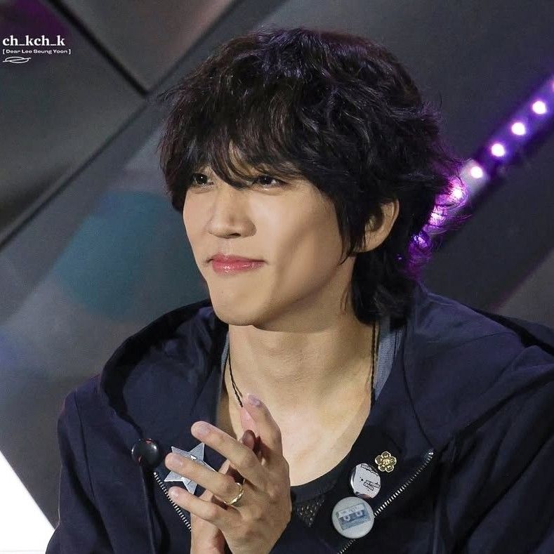 Recent activity shot of Lee Seungyoon