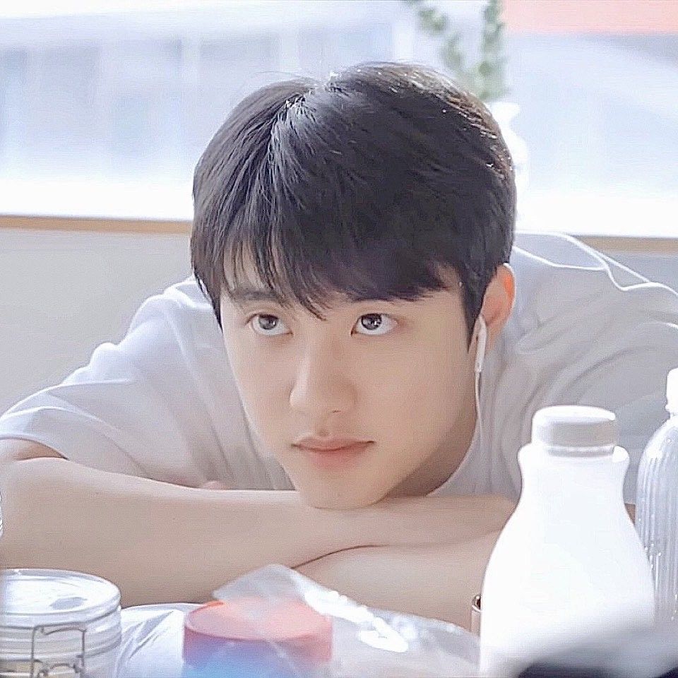 Recent activity shot of Doh Kyungsoo (D.O.)