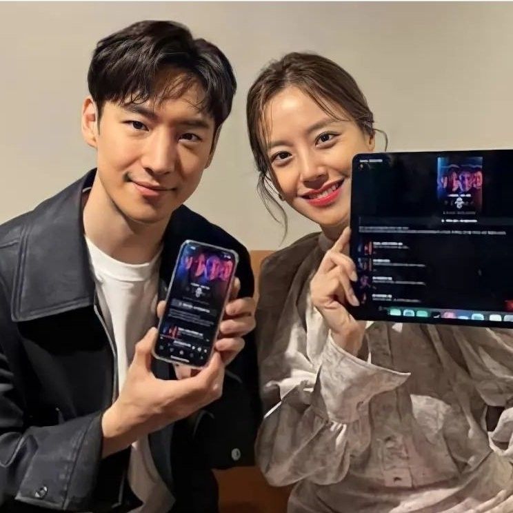 Recent activity shot of Moon Chaewon