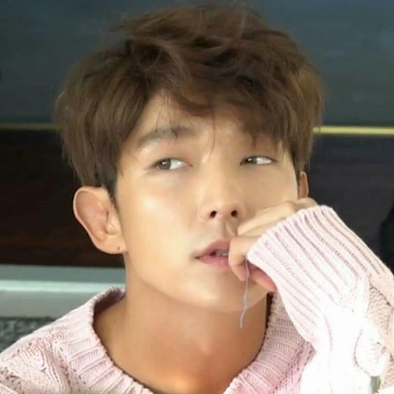 Recent activity shot of Lee Joongi