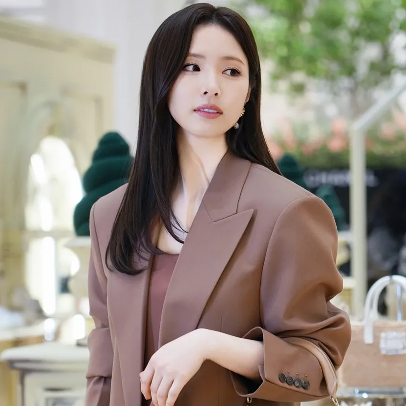 Behind-the-scenes cut of Shin Sekyung