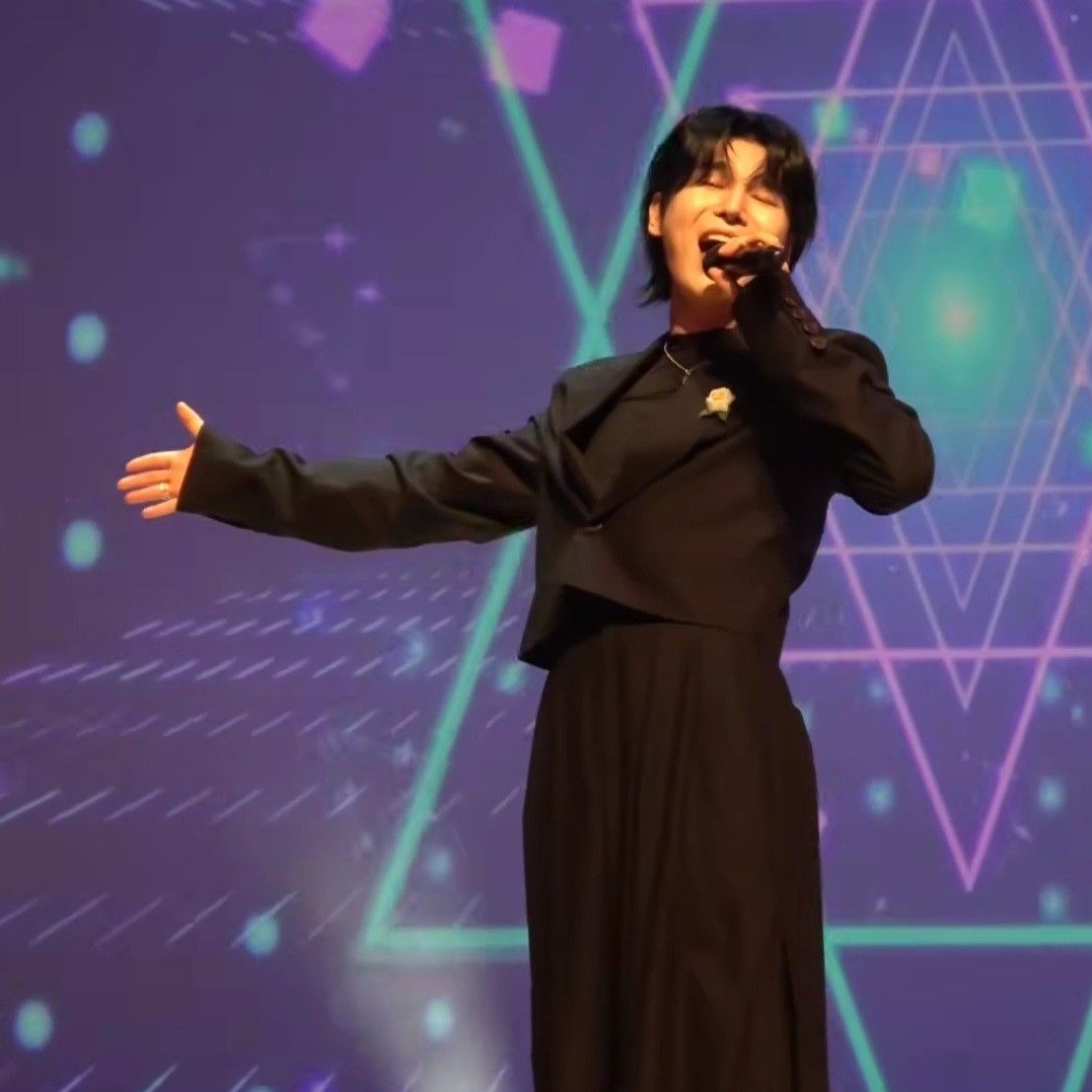 Behind-the-scenes cut of Kim Junsu (1991)