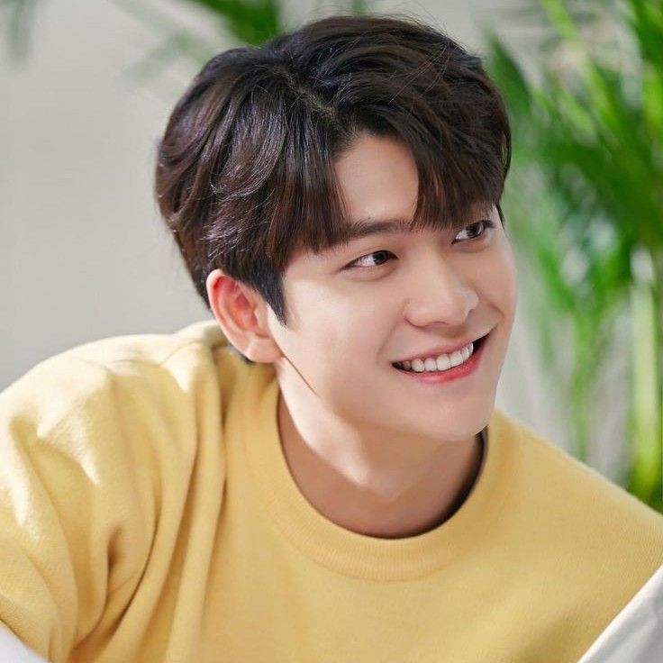Behind-the-scenes cut of Kang Taeoh