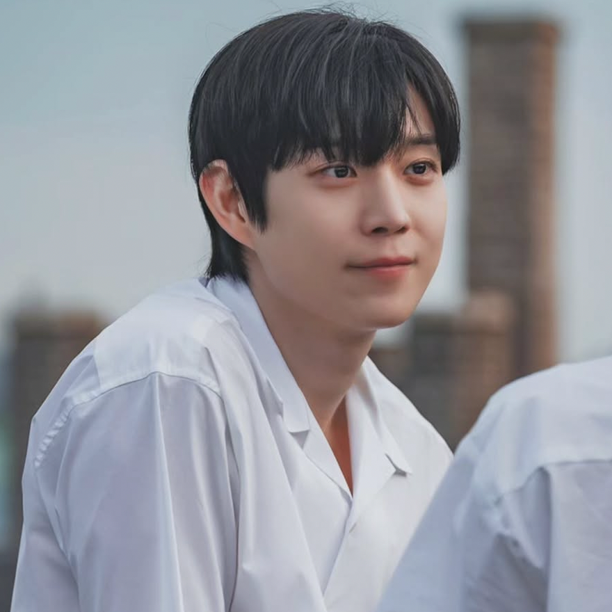 Latest photo of Kim Youngdae