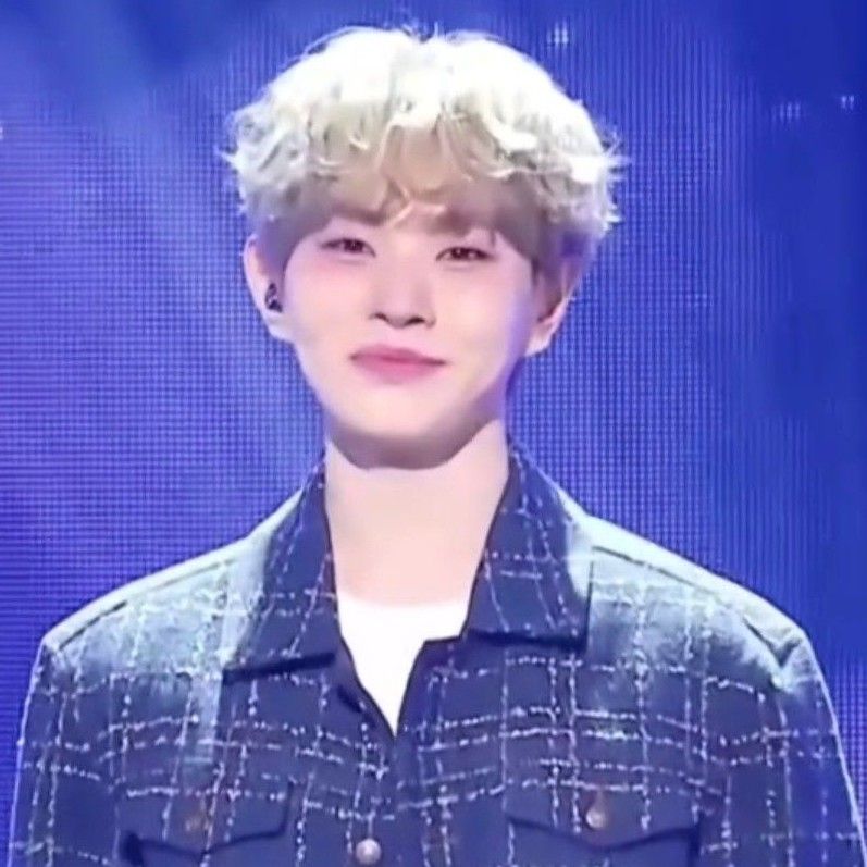 Behind-the-scenes cut of Lee Byeongchan