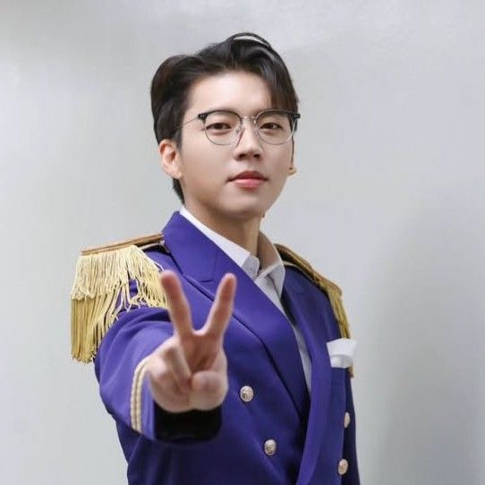 남우현의 최신 사진