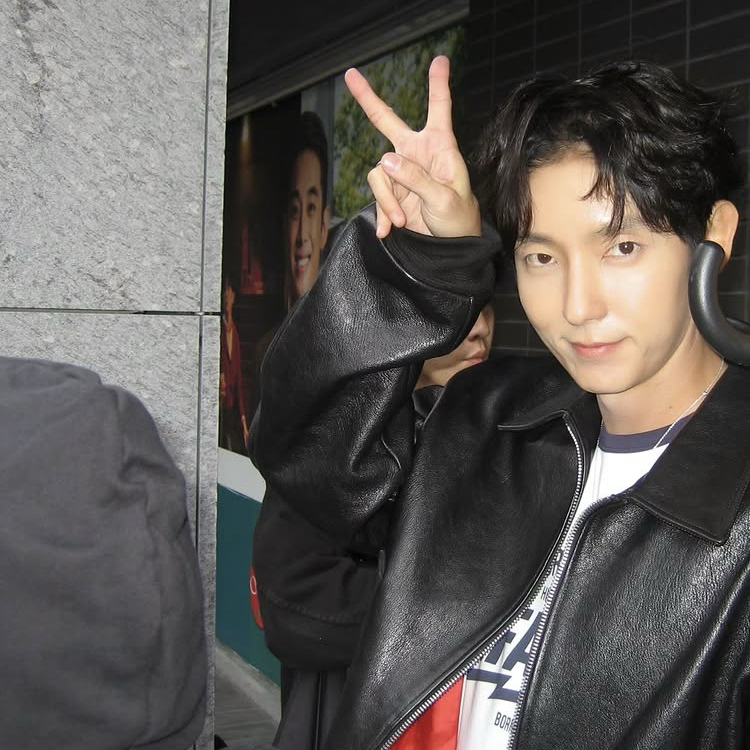 이준기 최근 활동샷