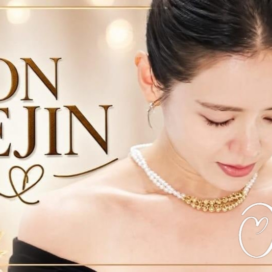 Behind-the-scenes cut of Son Yejin