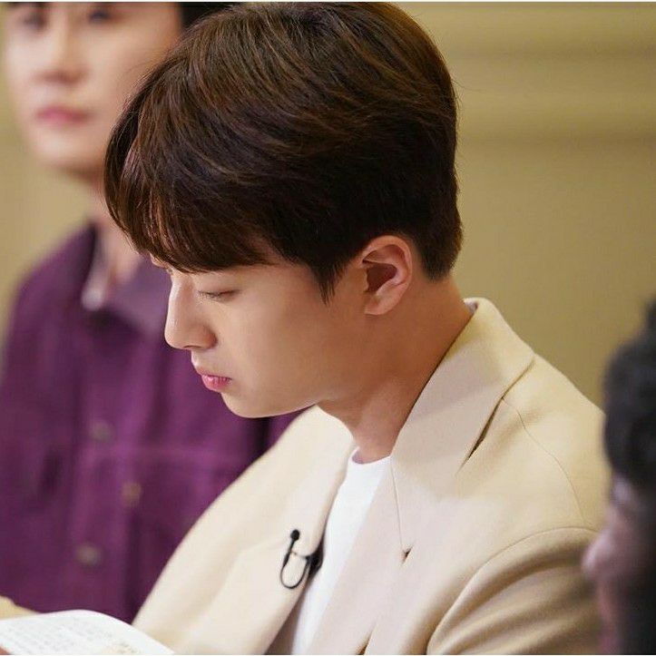 李灿元的近期活动照