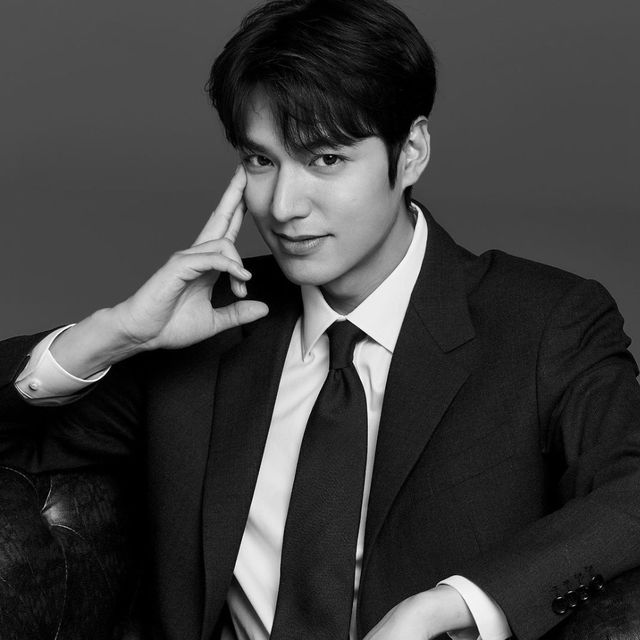 李敏镐的最新照片