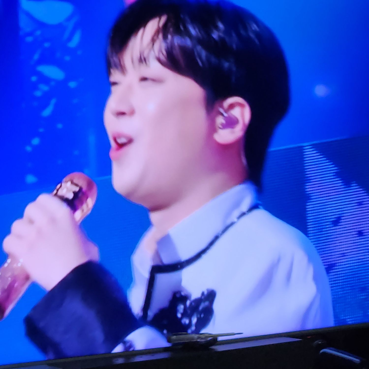 イ・チャンウォンのビハインドカット