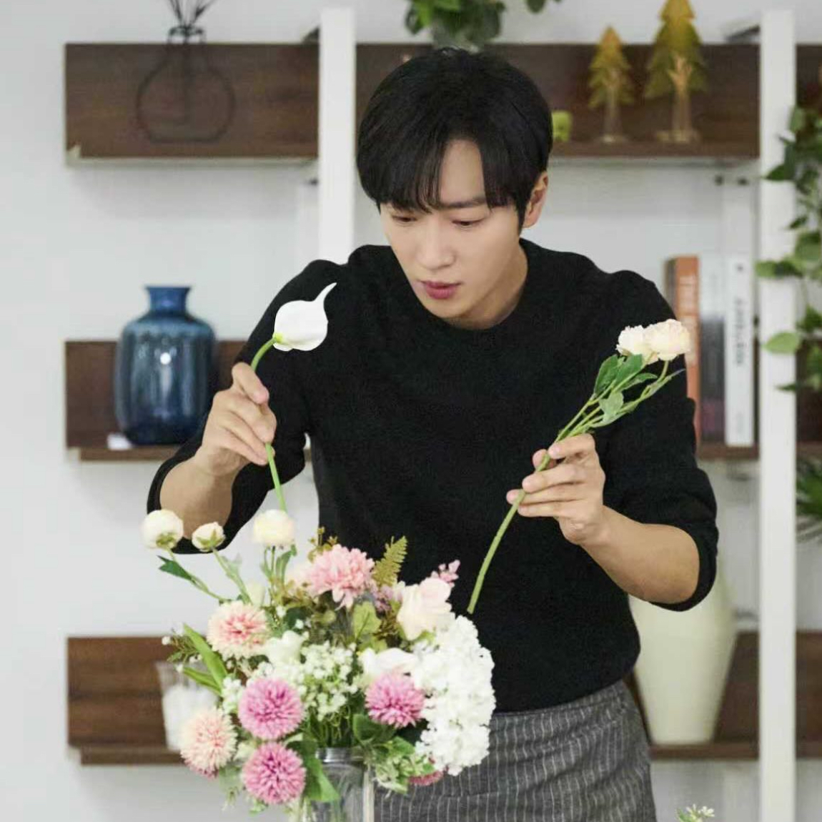 A moment captured by a fan of Lee Sangyeob