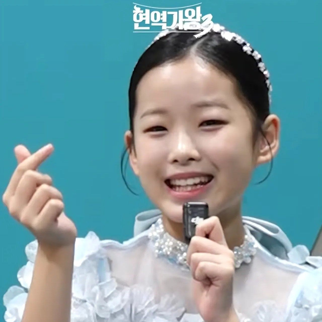 Behind-the-scenes cut of Lee Sooyeon