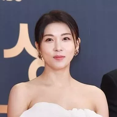 Latest photo of Ha Jiwon