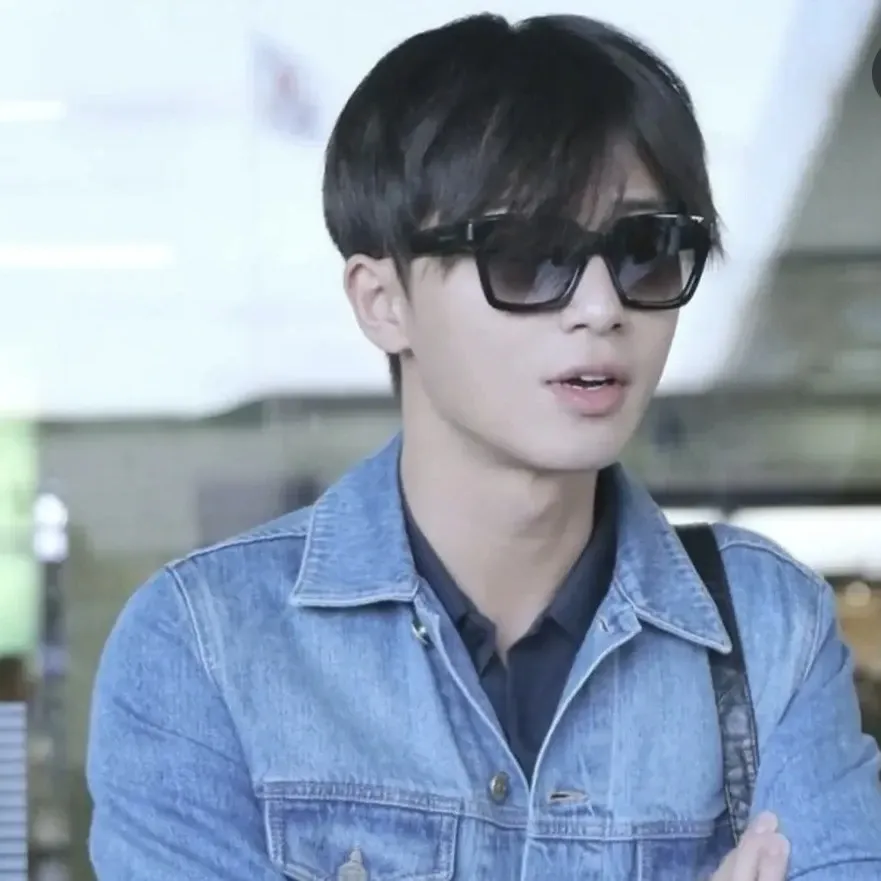 Behind-the-scenes cut of Park Seojoon