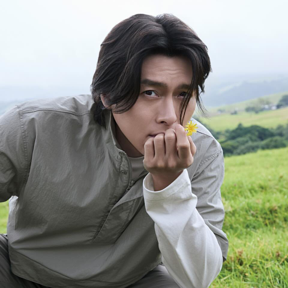 Behind-the-scenes cut of Hyun Bin