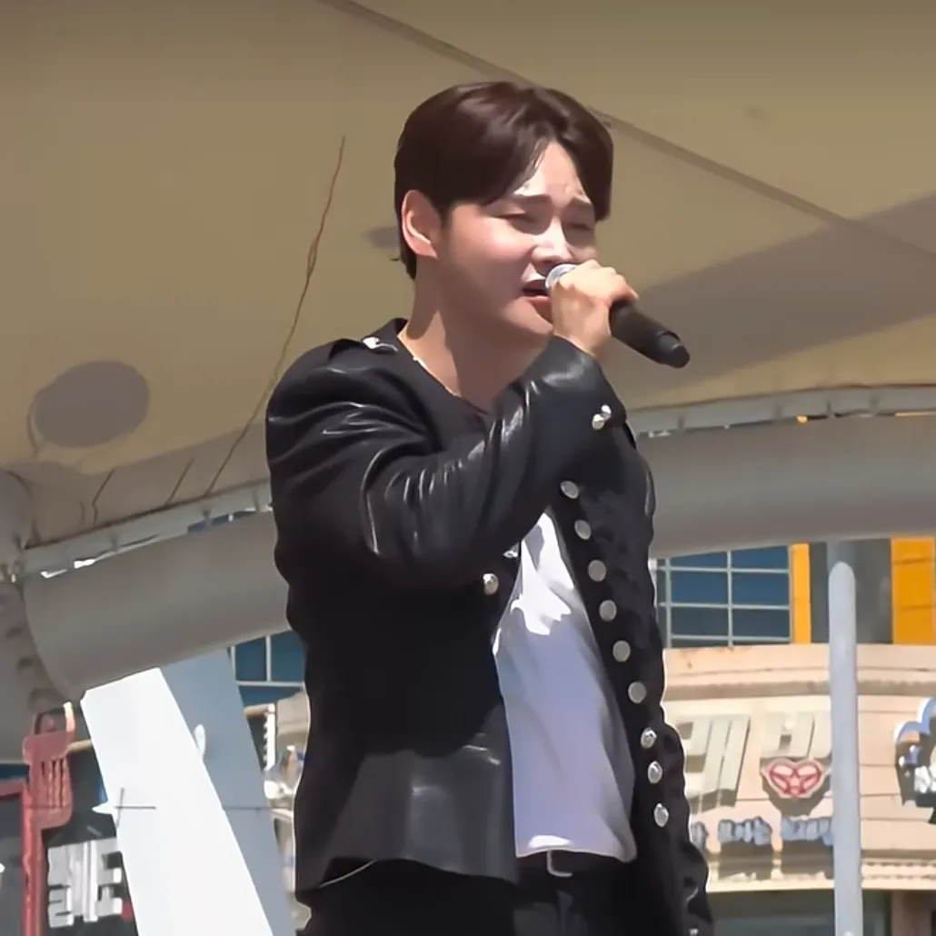 박서진 최근 활동샷