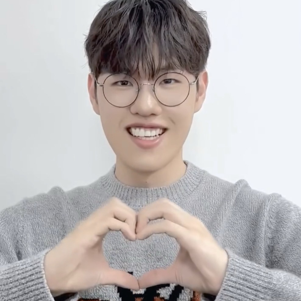 A moment captured by a fan of Oner