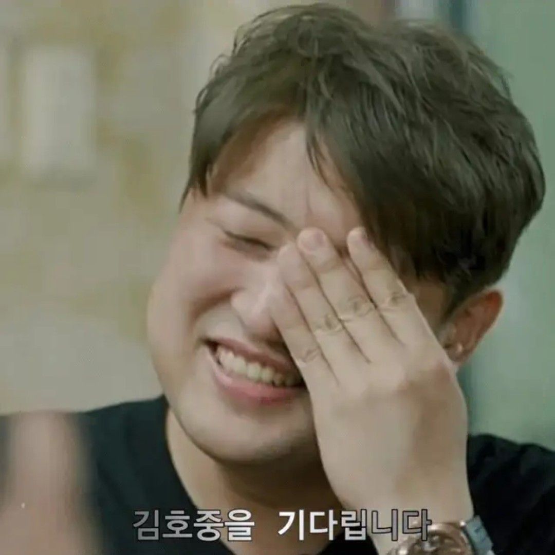 Foto kegiatan terbaru dari Kim Hojoong