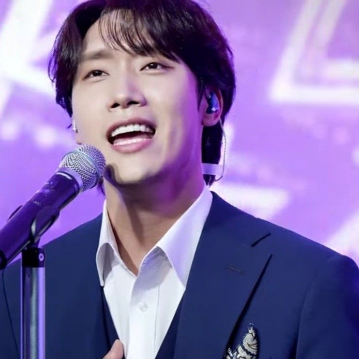 A moment captured by a fan of Choi Woojin