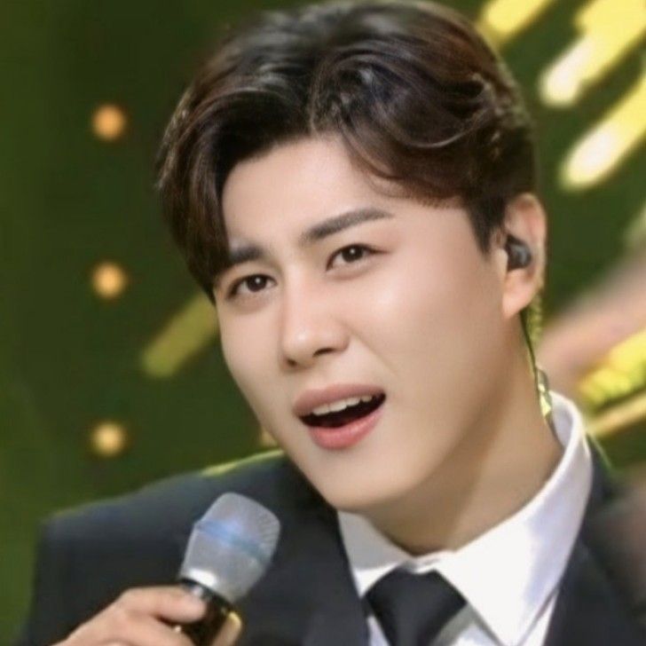 Behind-the-scenes cut of Jin Haesung