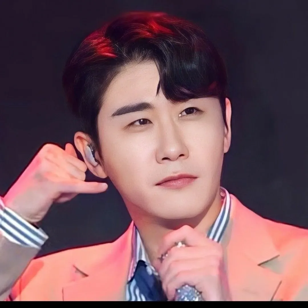 ヨンタクの最新写真