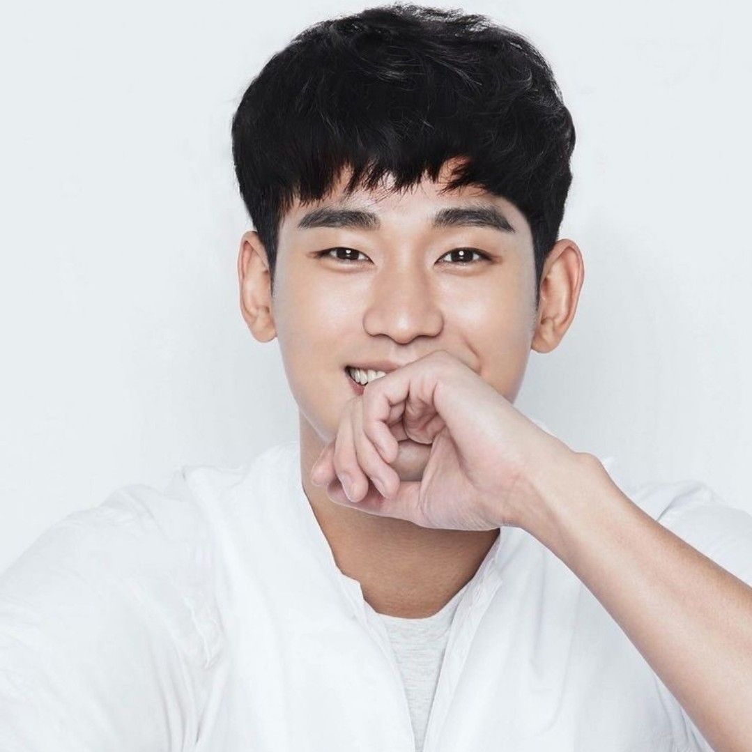 キム・スヒョンのビハインドカット