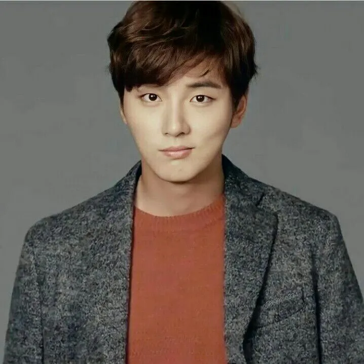 Behind-the-scenes cut of Yoon Shiyoon