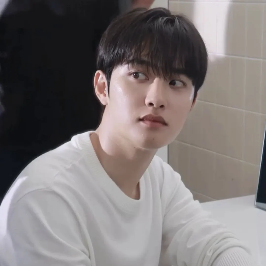 Cuplikan di balik layar dari Doh Kyungsoo (D.O.)