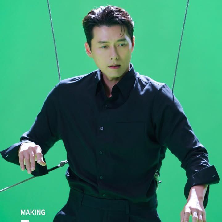 Foto terbaru dari Hyun Bin