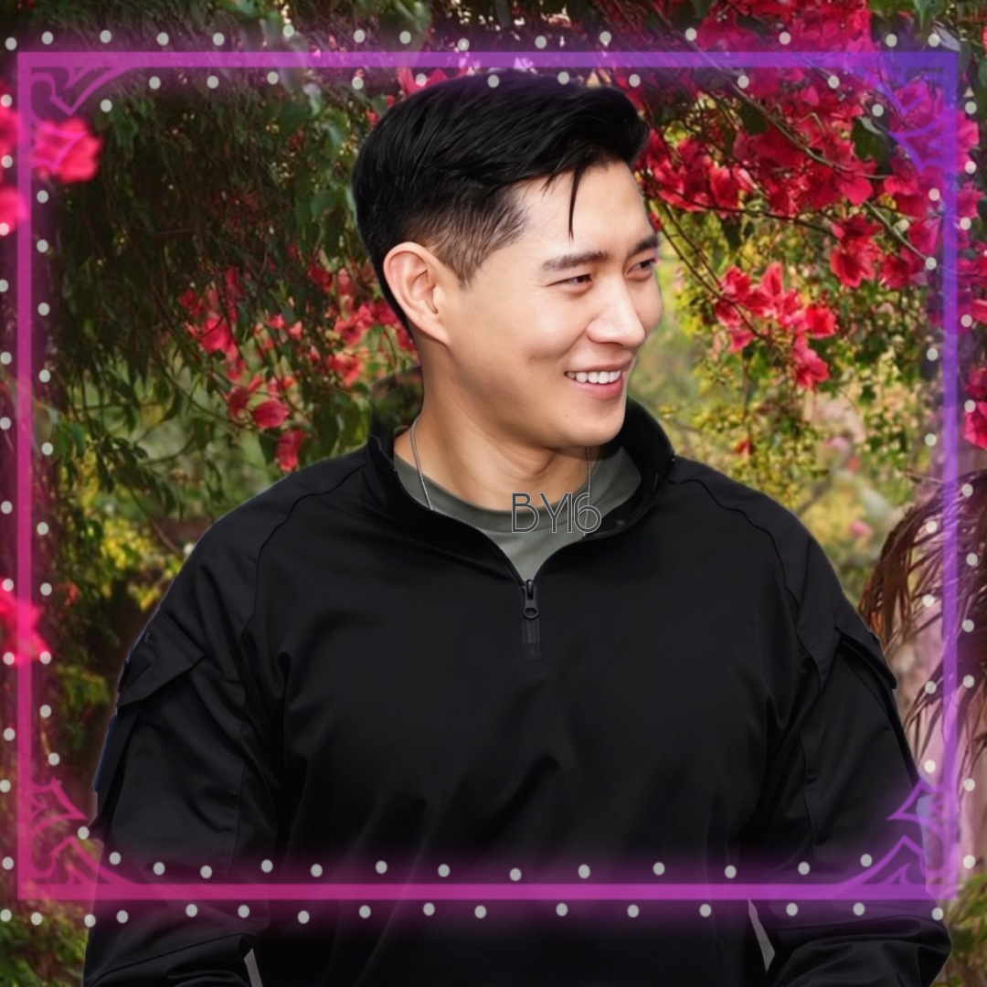 Behind-the-scenes cut of Kim Youngdae