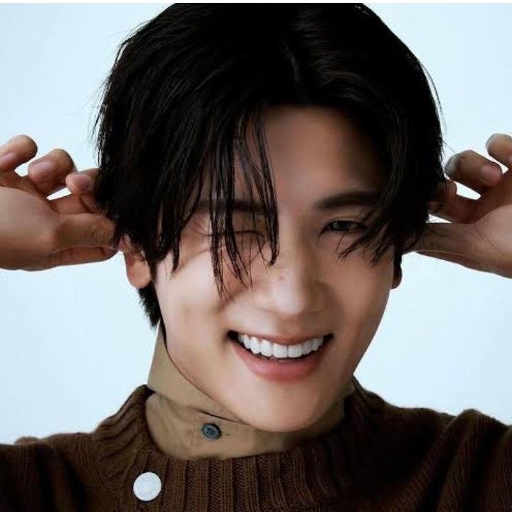 Behind-the-scenes cut of Park Hyungsik