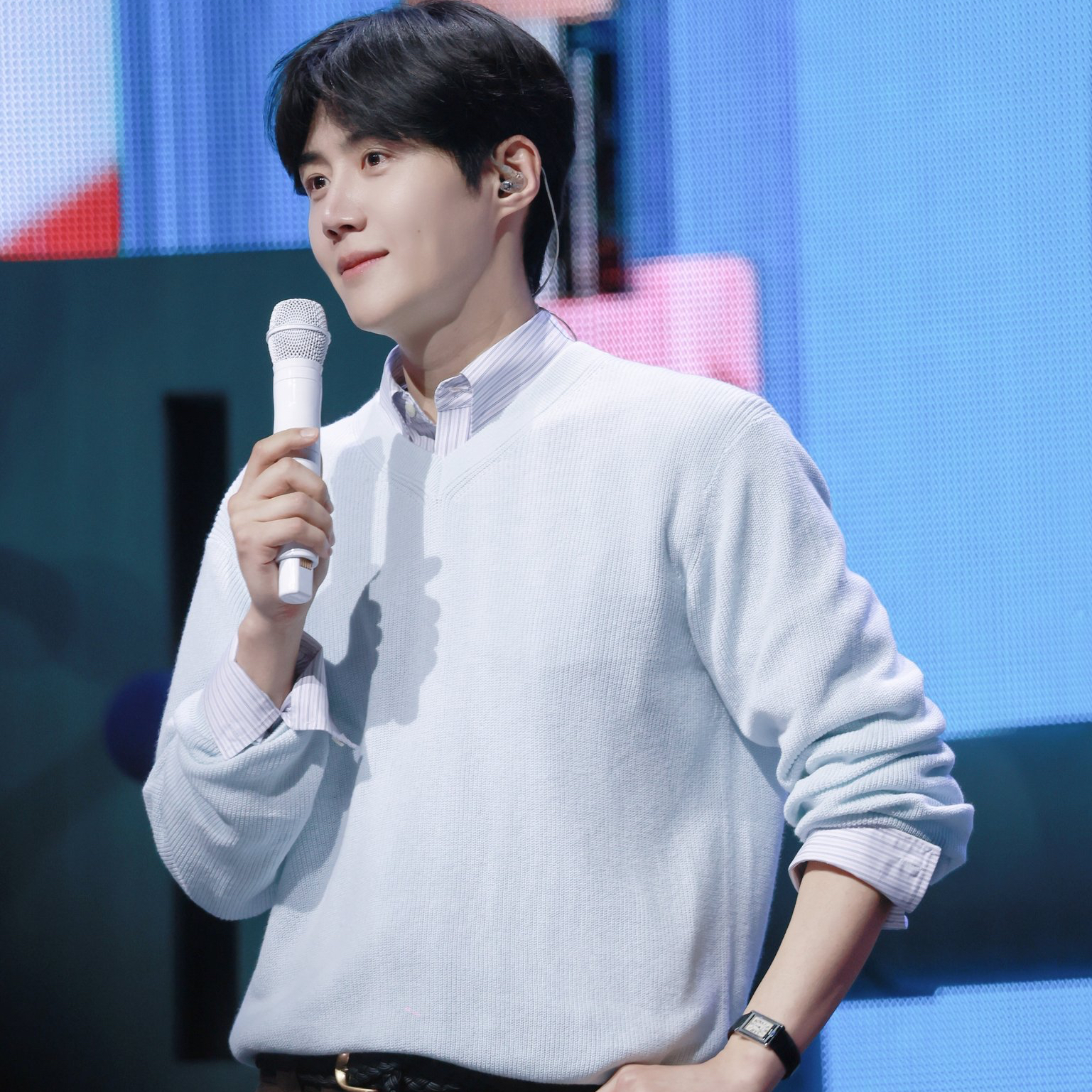 金宣虎的最新照片