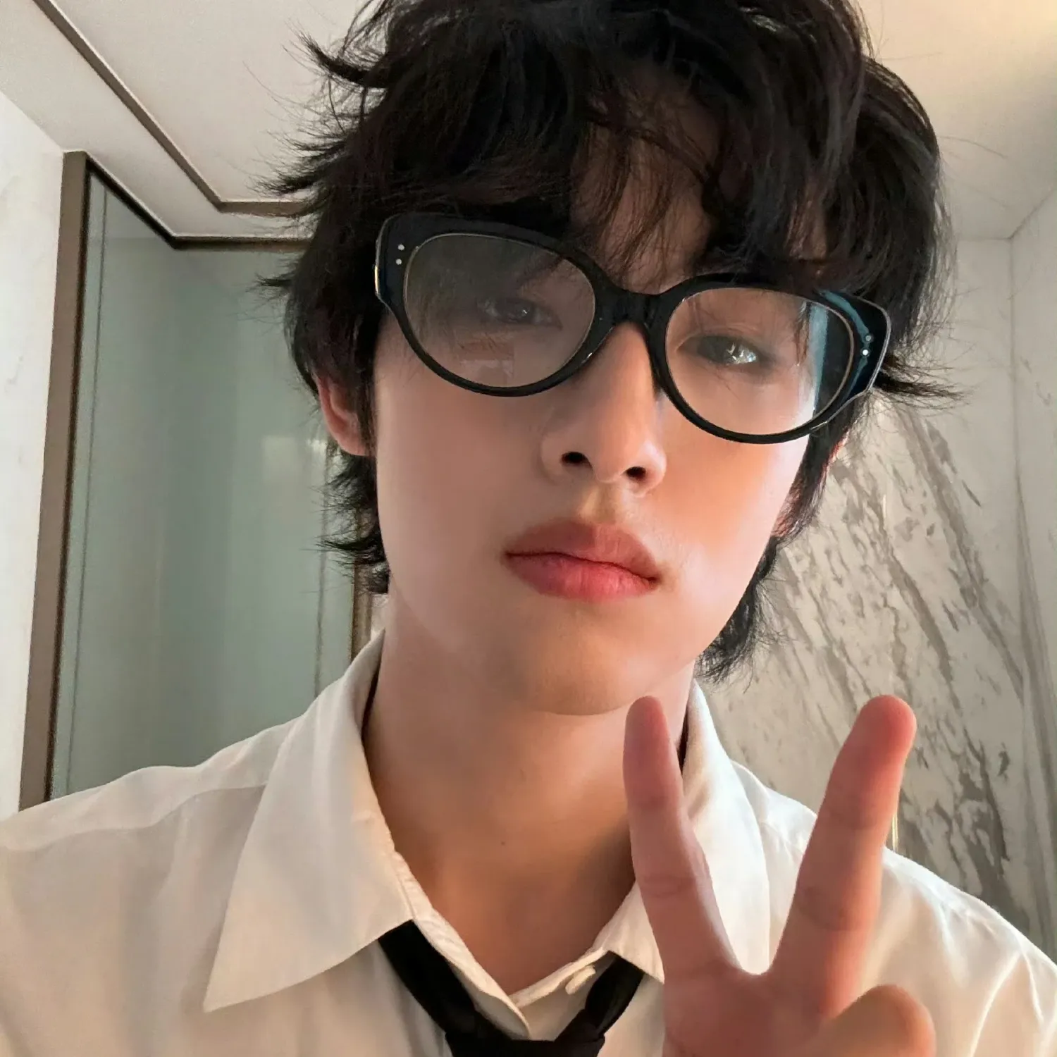 Behind-the-scenes cut of Winwin