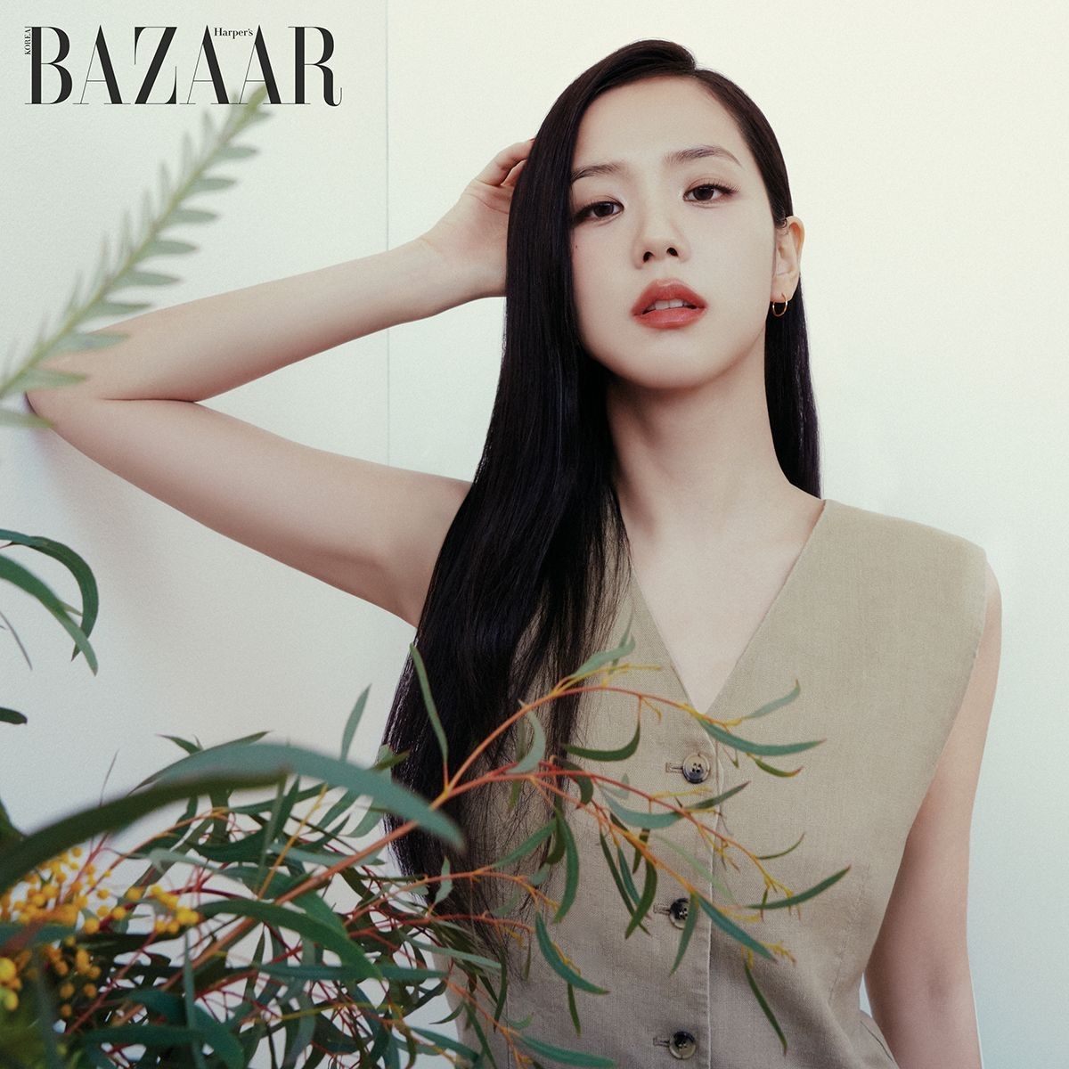 Behind-the-scenes cut of Jisoo (1995)