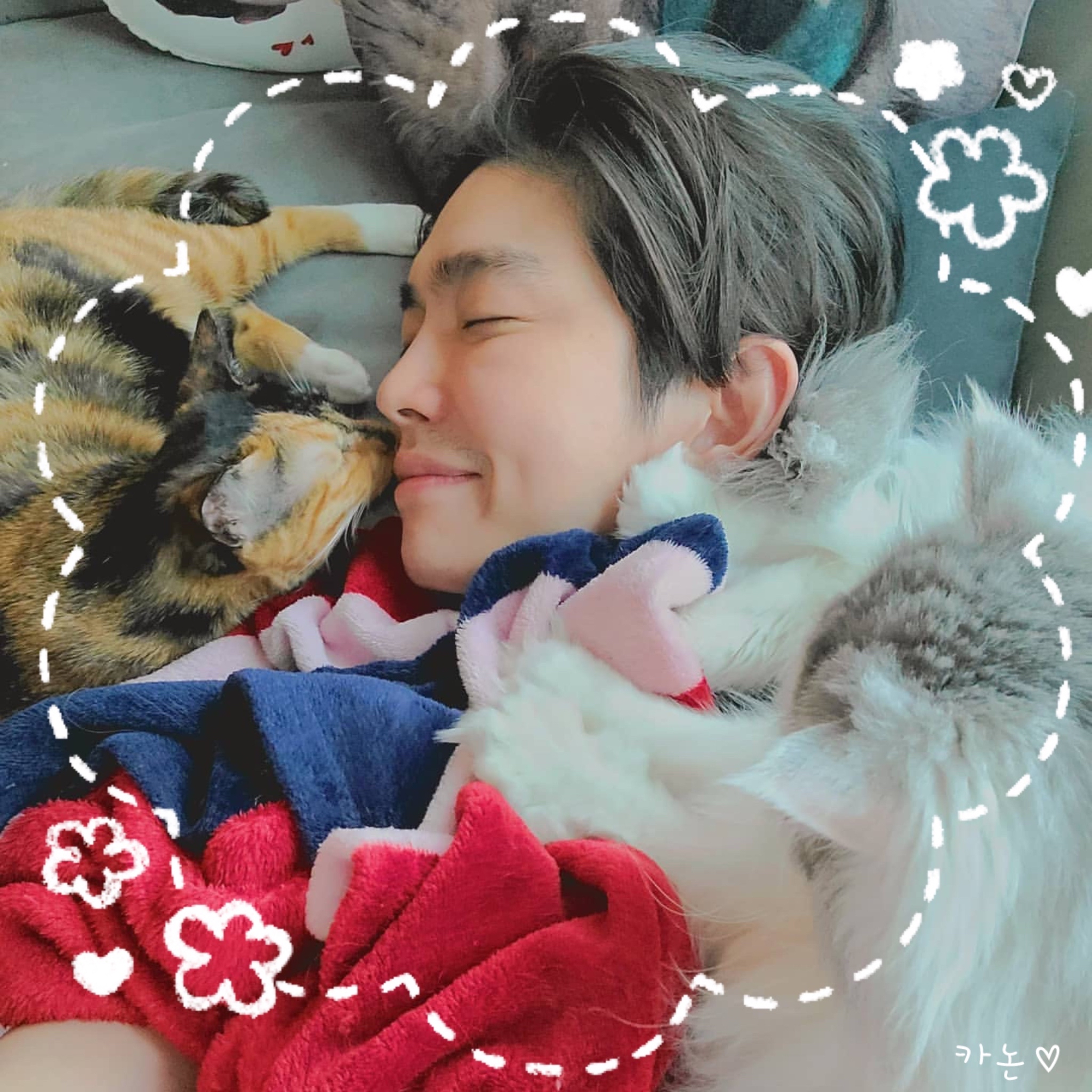 Latest photo of Yoon Kyunsang